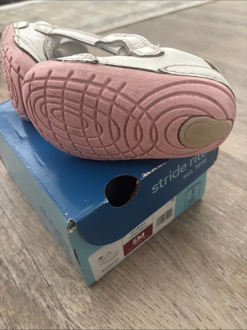 Stride Rite soft white